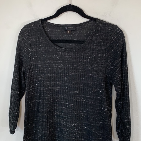 AB Studio NWT Textured Knit Flounce Hemline Women’s Size M Black White Top - Picture 2 of 16